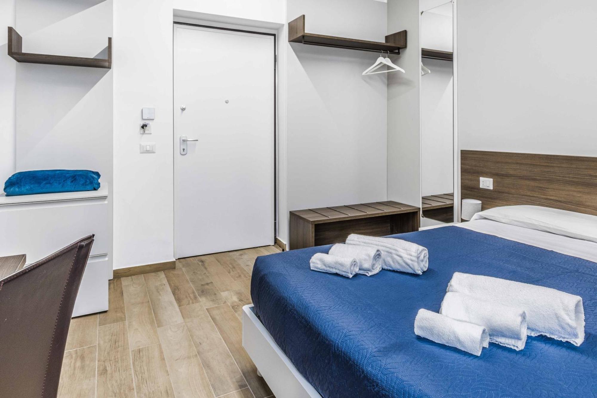 La Perla Rooms Saronno Exterior foto